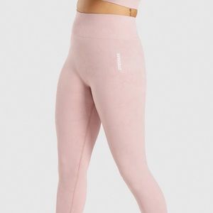 Adapt Camo Seamless Gymshark Legging Size XS in light pink